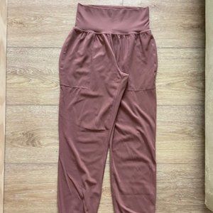 Athleta Salutation jogger